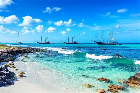 Clothing Optional Beaches in Aruba